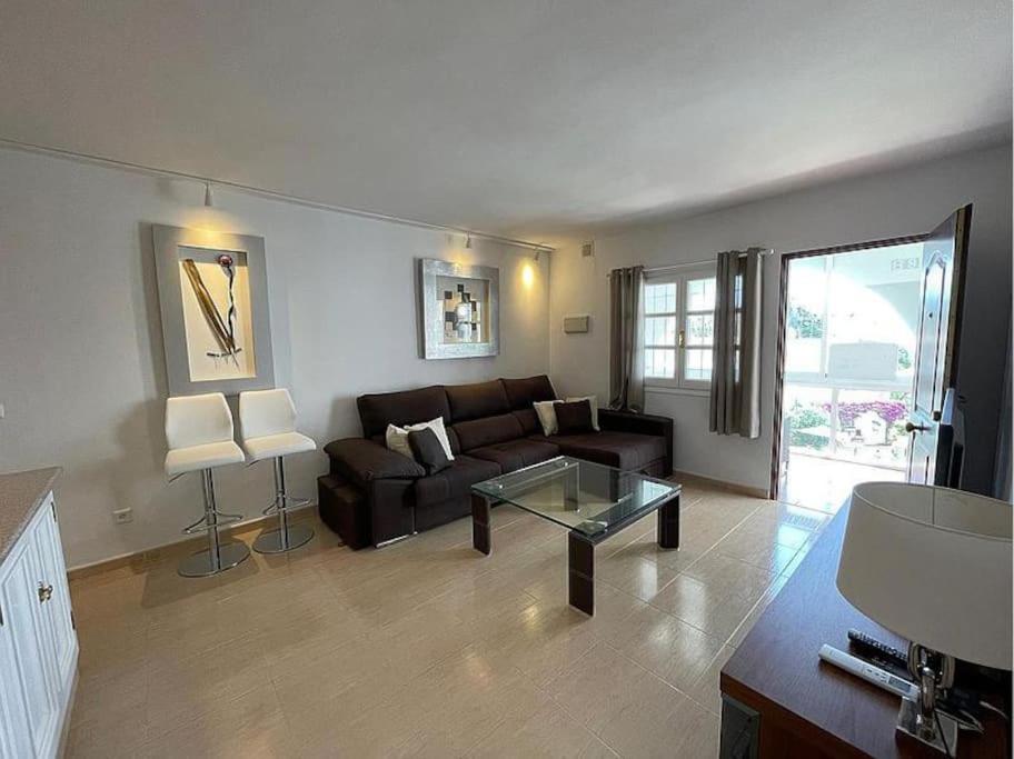 Lux 2 Kmr App Stella Blanca Met Zwembaden Airco En Zeezicht Apartman Fuengirola Kültér fotó