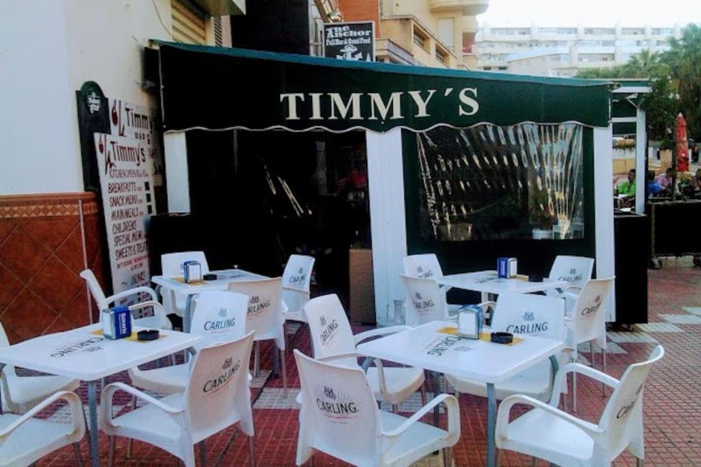 Lux 2 Kmr App Stella Blanca Met Zwembaden Airco En Zeezicht Apartman Fuengirola Kültér fotó