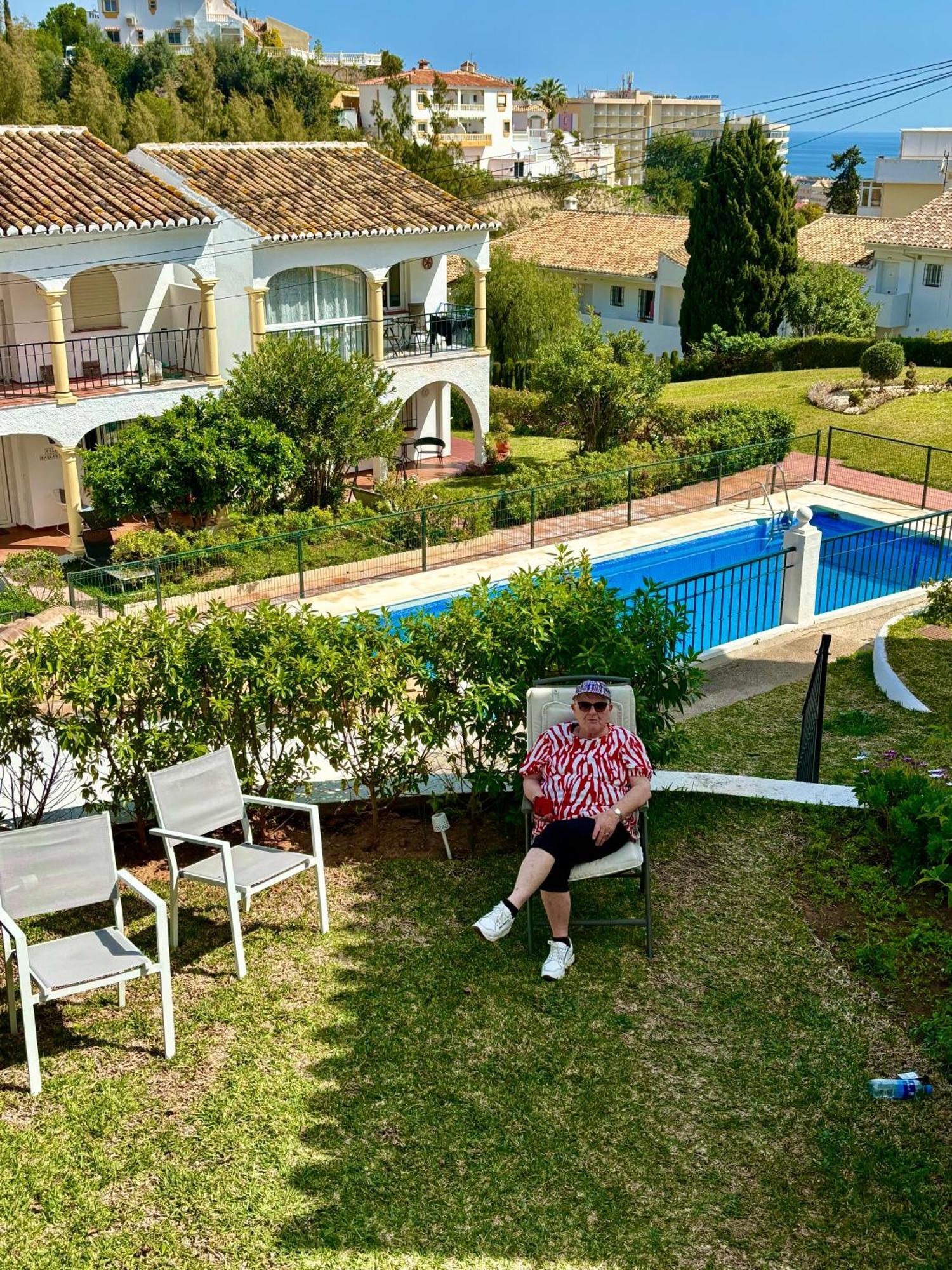 Lux 2 Kmr App Stella Blanca Met Zwembaden Airco En Zeezicht Apartman Fuengirola Kültér fotó
